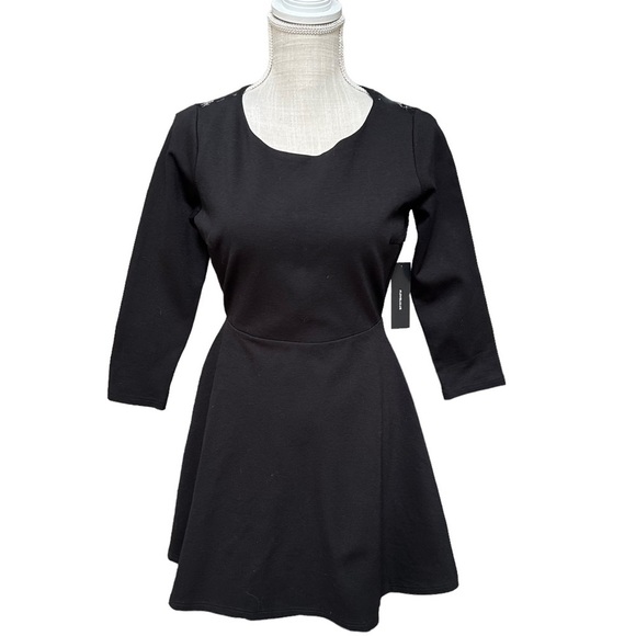 Lulu's Felicity Black Backless Lace Skater Dress Size: S New! - Picture 14 of 14